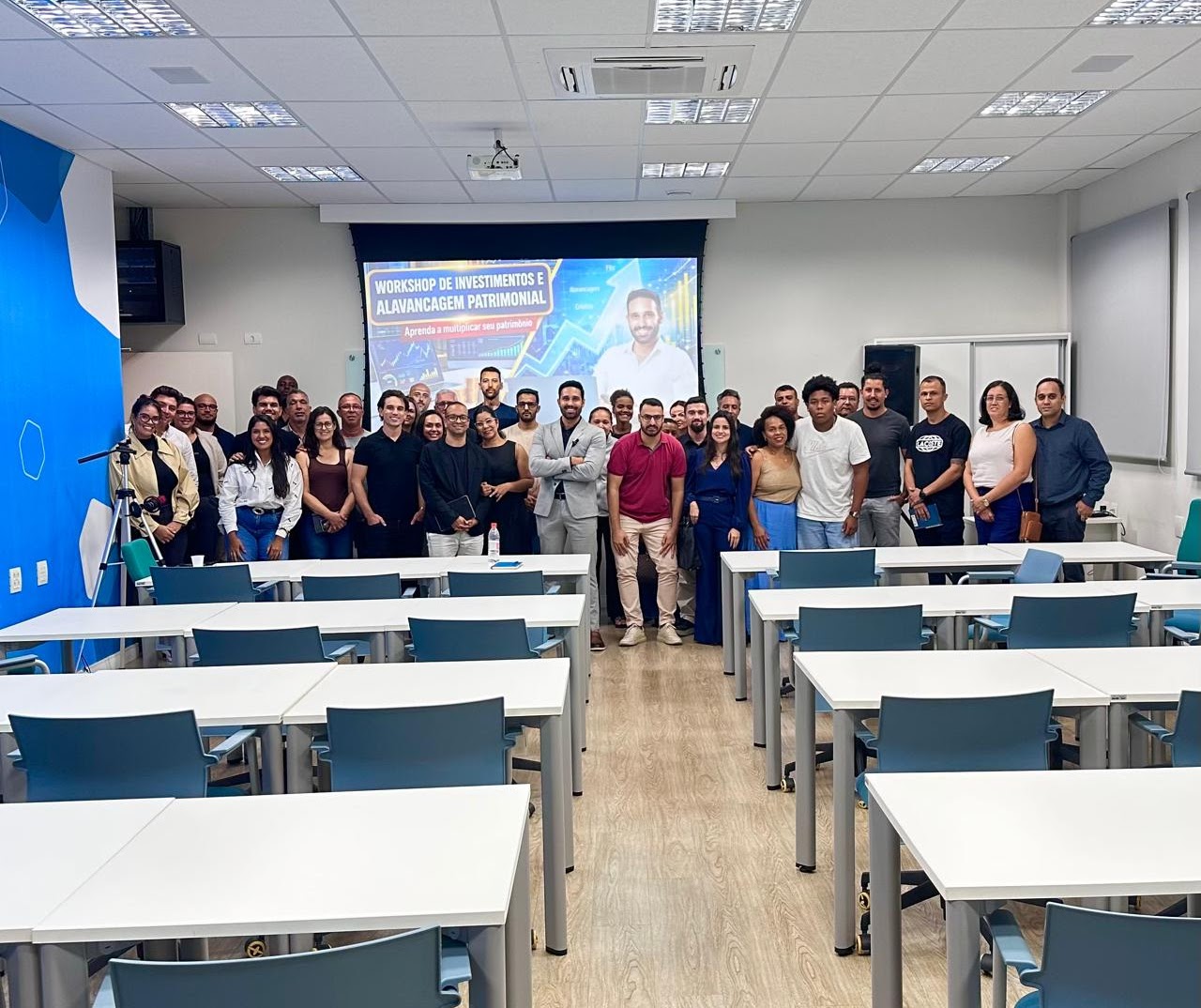 Eduardo Vilela palestrando em workshop de educação financeira